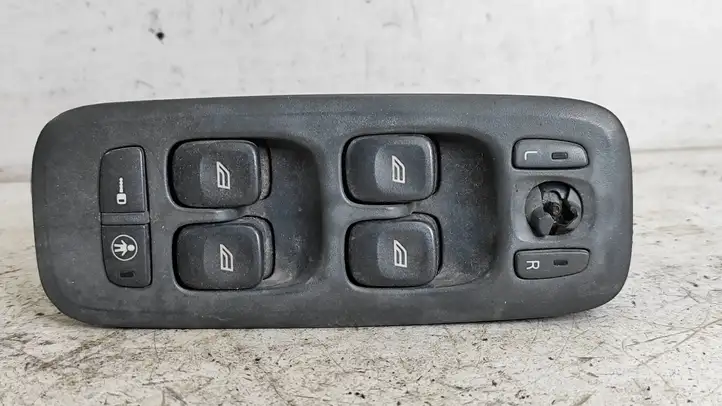 Volvo S60 (2000 - 2004) 8682949 Блок кнопок стеклоподъемников — фото 1