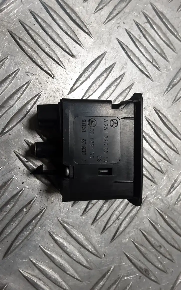 Mercedes-Benz R W251 (2005 - 2013) A2518200510 Блок кнопок стеклоподъемников — фото 4