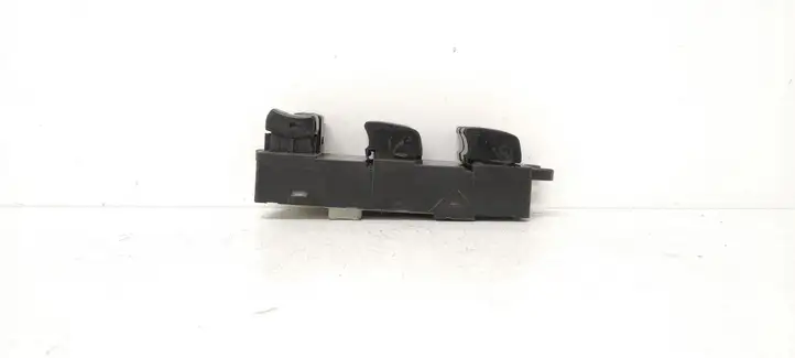 Nissan X-Trail T30 (2001 - 2007) Блок кнопок стеклоподъемников — фото 4
