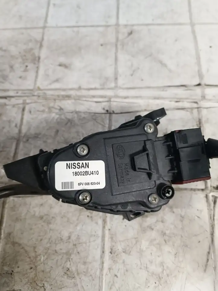 Nissan (2000 - 2006) 18002BU410 Педаль акселератора — фото 2