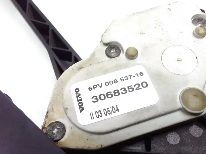 Volvo XC90 (2002 - 2006) 30683520 Педаль акселератора — фото 2