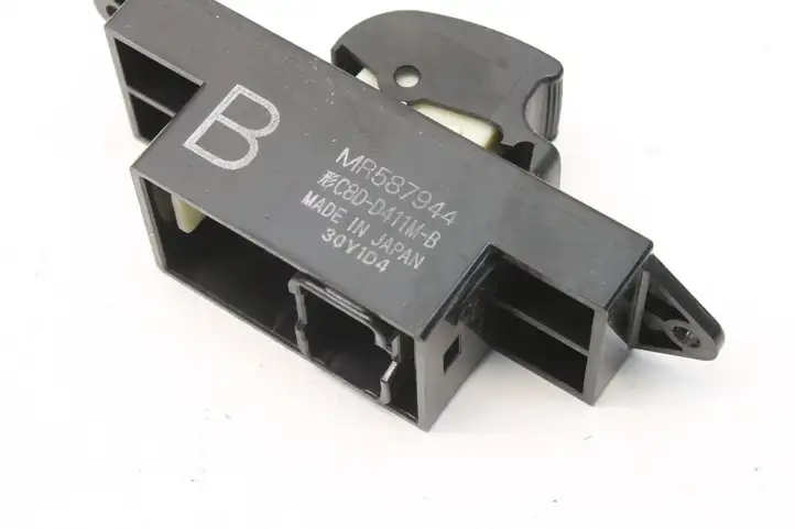 Mitsubishi Outlander (2007 - 2012) MR587944 Блок кнопок стеклоподъемников — фото 4