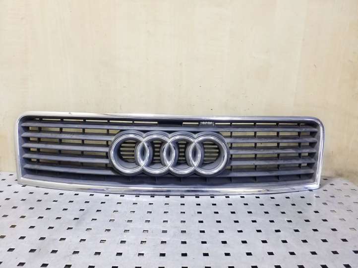 4B0853651F Audi A6 S6 C5 4B Grotelės priekinės