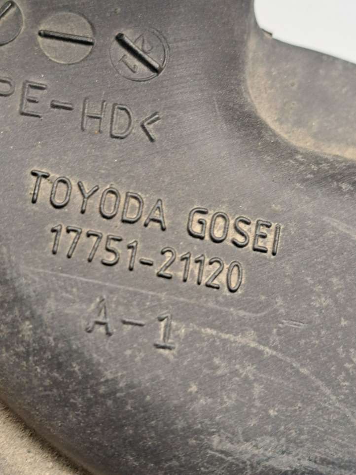 Toyota Prius (NHW20) (2003 - 2009)  1775121120 Воздуховоды