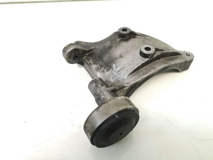 Audi A6 (1997 - 2001)  059260885F Кронштейн компрессора кондиционера воздуха