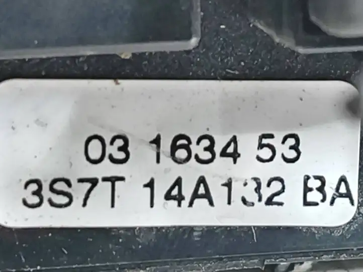 Ford Mondeo Mk III (2000 - 2007) 3S7T14A132BA Блок кнопок стеклоподъемников — фото 2