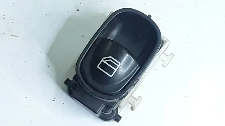 Mercedes-Benz CLK A209,C209 (2002 - 2009) A2038200210 Блок кнопок стеклоподъемников — фото 1
