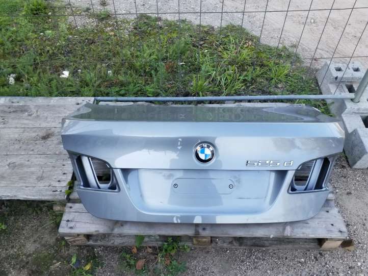 BMW 5 F10 F11 Galinis dangtis (bagažinės)