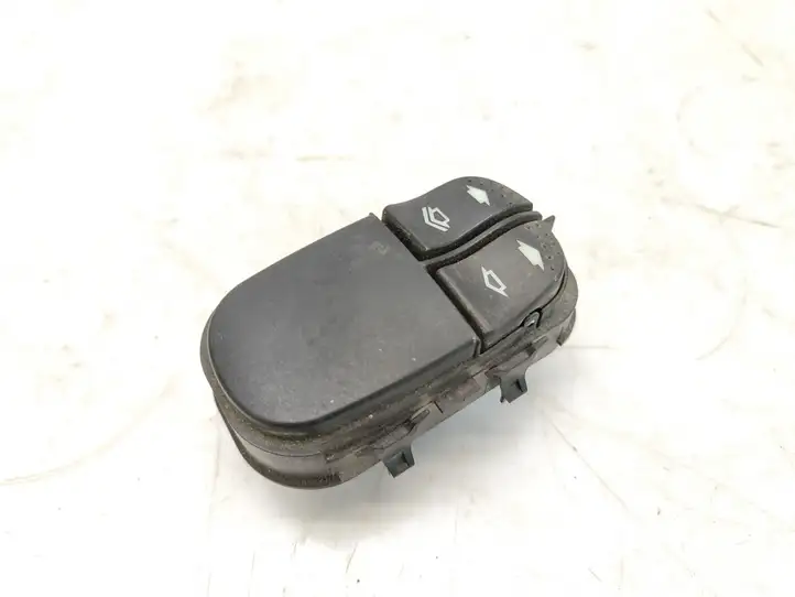 Ford Focus (1998 - 2004) YS4T14529AA Блок кнопок стеклоподъемников — фото 3