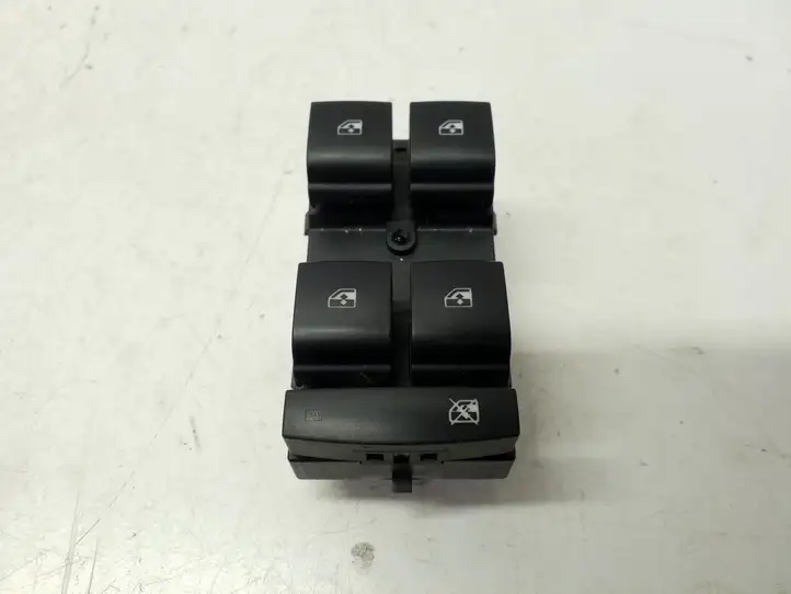 Opel Astra J (2009 - 2012) 13305009 Блок кнопок стеклоподъемников — фото 4
