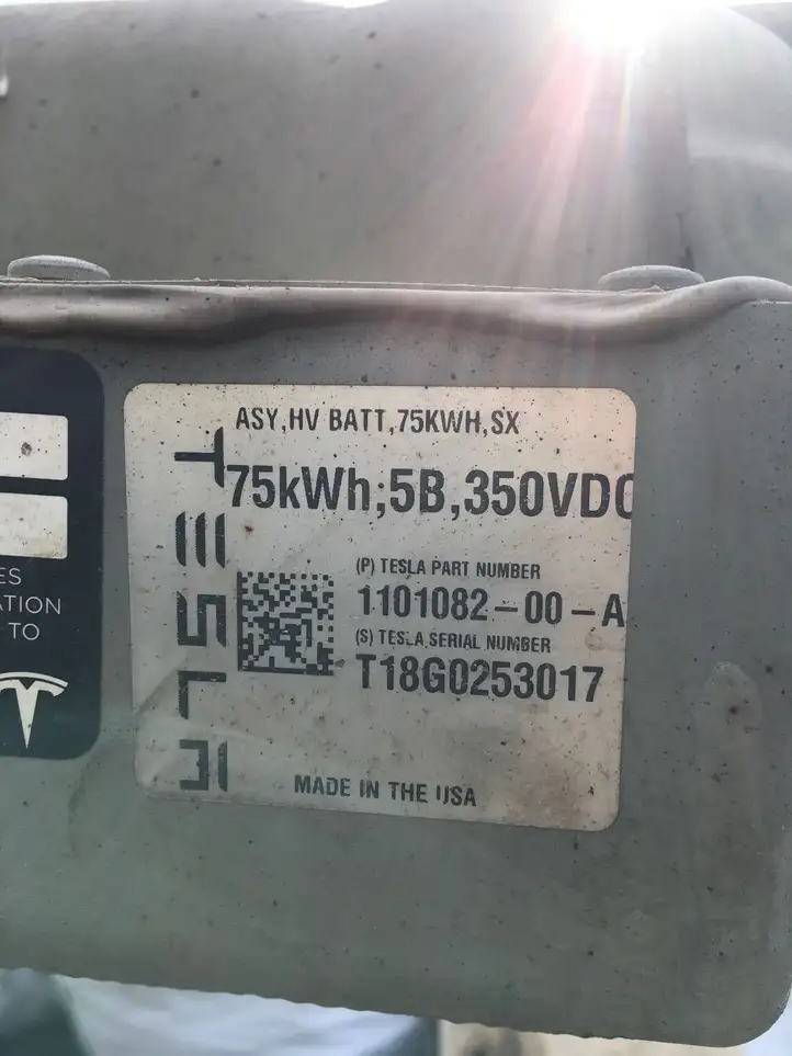 Tesla Model S (2016 - 2021) 110108200A Аккумулятор гибридного / электрического автомобиля — фото 3