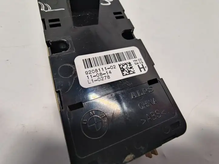 BMW 3 F30 F35 F31 (2012 - 2018) 9208111 Блок кнопок стеклоподъемников — фото 2