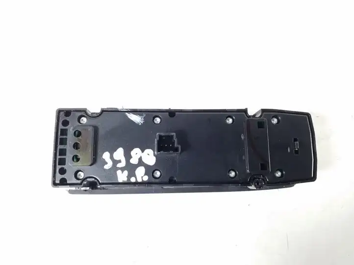 Mercedes-Benz C W204 (2007 - 2014) A2128208310 Блок кнопок стеклоподъемников — фото 2