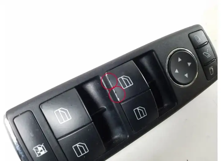 Mercedes-Benz C W204 (2007 - 2014) A2128208310 Блок кнопок стеклоподъемников — фото 4