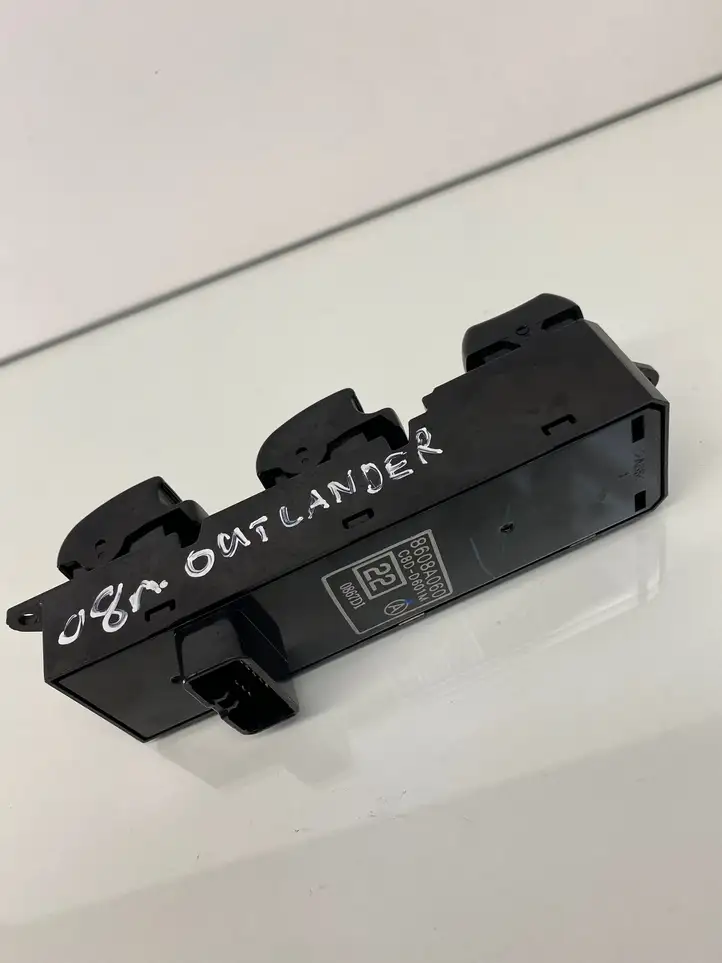 Mitsubishi Outlander (2007 - 2012) 8608A060 Кнопка стеклоподъемников — фото 3