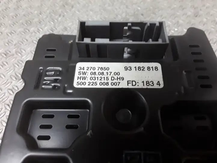 Opel Vectra (2002 - 2005)  93182818 Экран/ дисплей / маленький экран