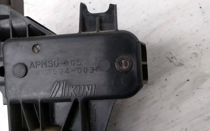 Mitsubishi Grandis (2003 - 2012) APM30005 Педаль акселератора — фото 4