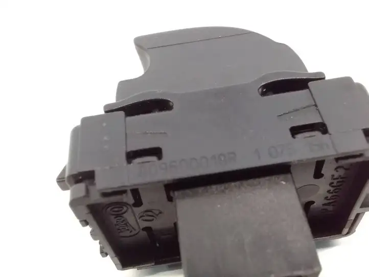 Renault Megane III (2009 - 2016) 809600018R Блок кнопок стеклоподъемников — фото 4