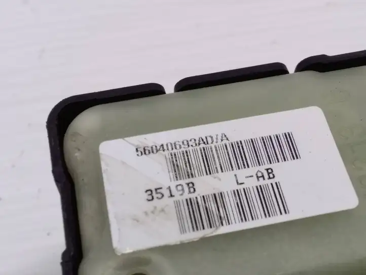 Dodge Caliber (2006 - 2012) 56040693AD Кнопка стеклоподъемников — фото 4