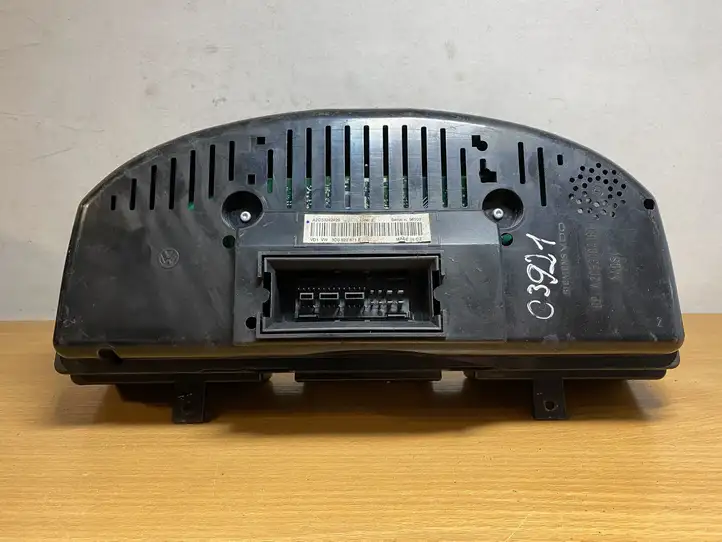 Volkswagen PASSAT B6 (2005 - 2010)  A2C53117394 Спидометр (приборный щиток)