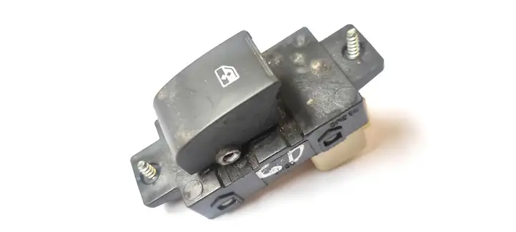 Chevrolet Captiva (2006 - 2011) Блок кнопок стеклоподъемников — фото 1