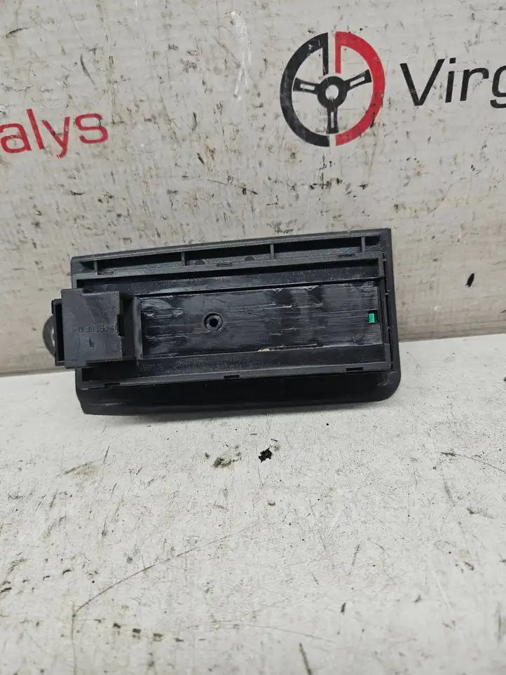 Audi A6 S6 C5 4B (1997 - 2001) 4B0959851 Блок кнопок стеклоподъемников — фото 2