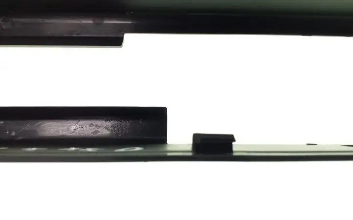 Tesla Model X (2015 - 2021)  106235900C Отделка лыжи переднего сиденья пассажира