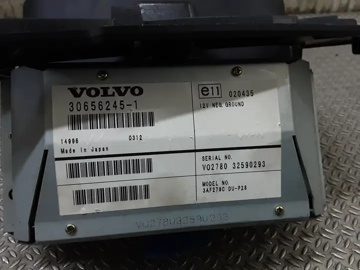 Volvo XC90 (2002 - 2006)  306562451 Экран/ дисплей / маленький экран