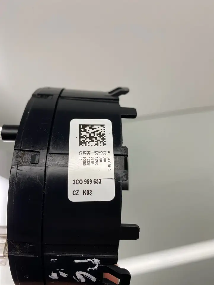 Volkswagen PASSAT B6 (2005 - 2010) 3C0959653 Контактное кольцо SRS — фото 4
