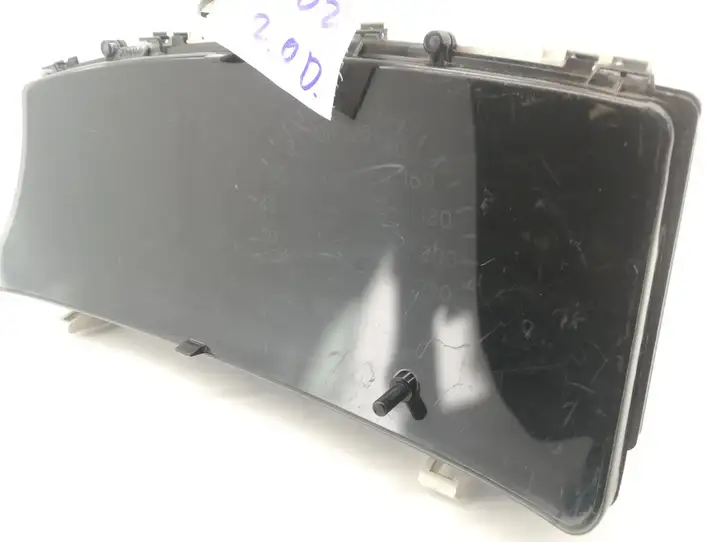 Toyota Corolla E120 E130 (2000 - 2004)  8380013150 Спидометр (приборный щиток)