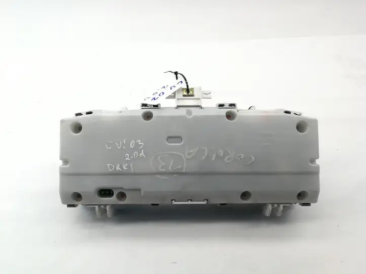 Toyota Corolla E120 E130 (2000 - 2004)  8380013150 Спидометр (приборный щиток)