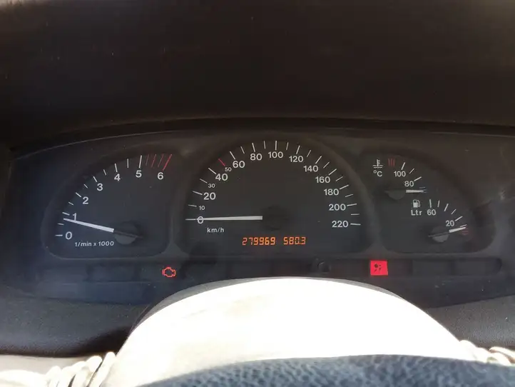 Opel Vectra (1999 - 2002)  09134528 Спидометр (приборный щиток)