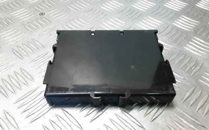 Toyota Land Cruiser (J150) (2009 - ) 8999060430 Блок бесключевого доступа — фото 3