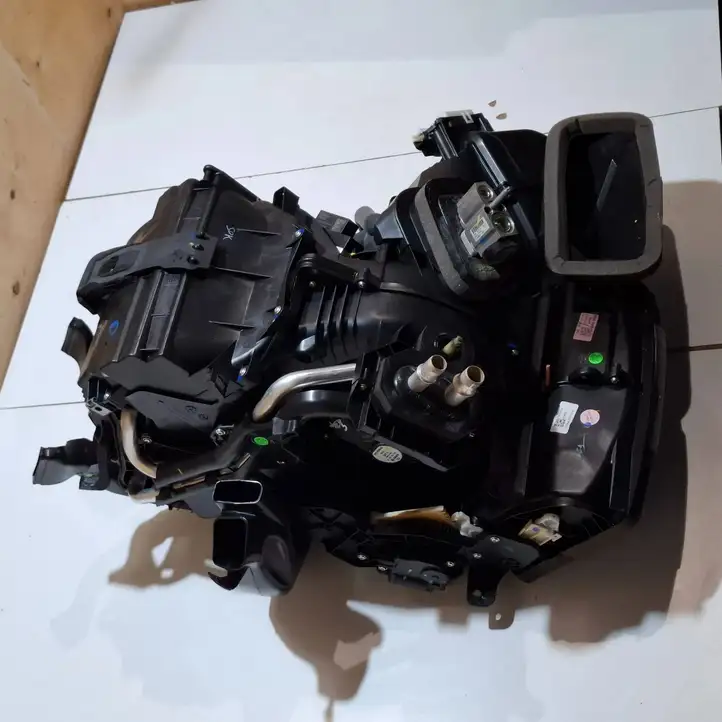 Ford Ecosport (2018 - ) GN1119B555NCJ Реле вентилятора печки салона — фото 4