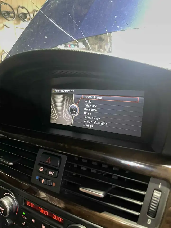 BMW 3 E90 E91 9239214 Магнитола / мультимедийная система — фото 13