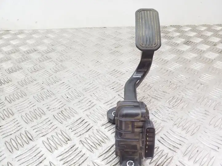 Toyota Prius (XW20) (2003 - 2009) 1988003200 Педаль акселератора — фото 1