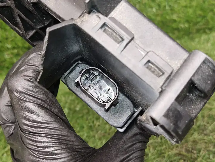 BMW 3 F30 F35 F31 (2012 - 2018) 6789528 Педаль акселератора — фото 3