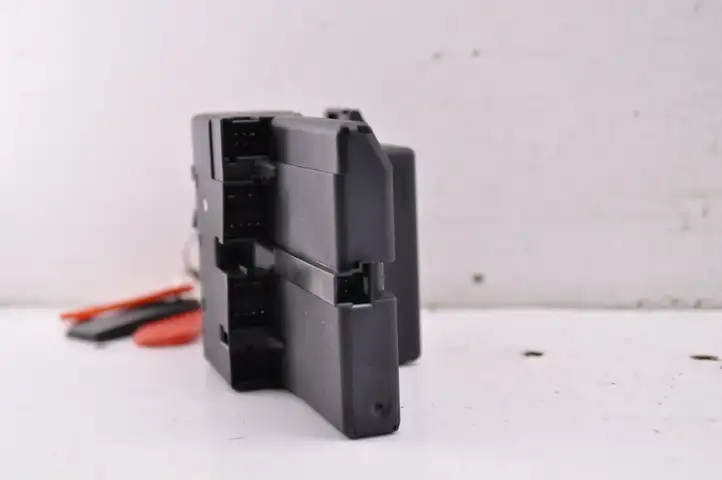 Mercedes-Benz Vito Viano W639 (2010 - 2015)  A6399006600 Замок зажигания