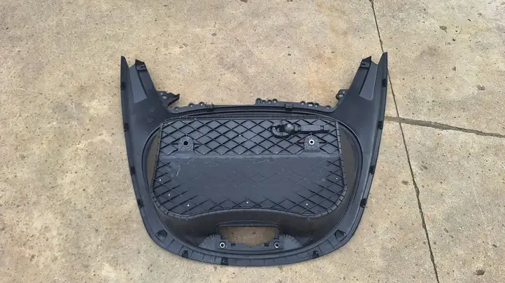Tesla Model 3 (2017 - 2023) 1131205 Нижняя панель радиатора — фото 5