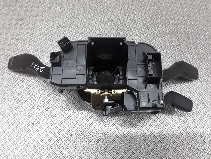 Audi A6 (2004 - 2008)  4F0953549A Комплект ручек