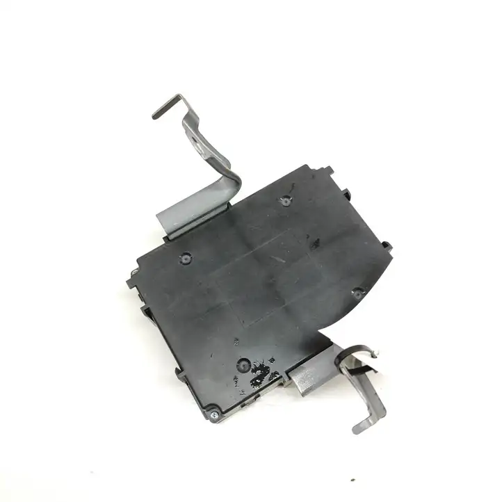 Lexus GS 250 300 350 300h 450h (2015 - 2020) 896C030020 Блок управления стояночным тормозом (EPB) — фото 2