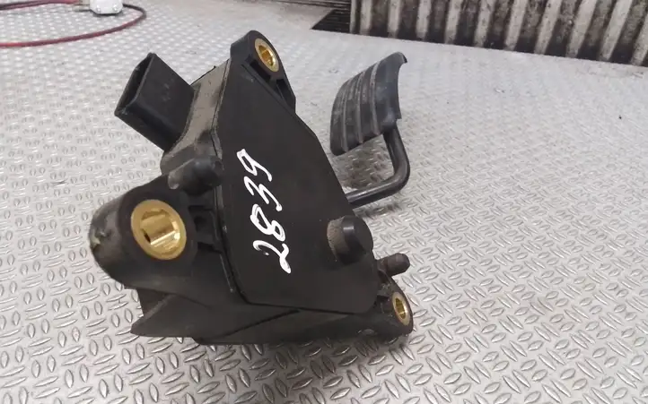 Renault Scenic II -  Grand scenic II (2006 - 2009)  8200159645 Педаль акселератора