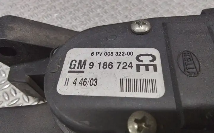 Opel Vectra C (2002 - 2005) 9186724 Педаль акселератора — фото 2
