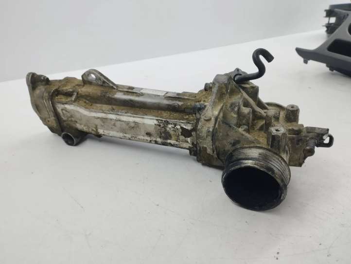 Volvo XC60 (2008 - 2013)  30757742 Охладитель EGR