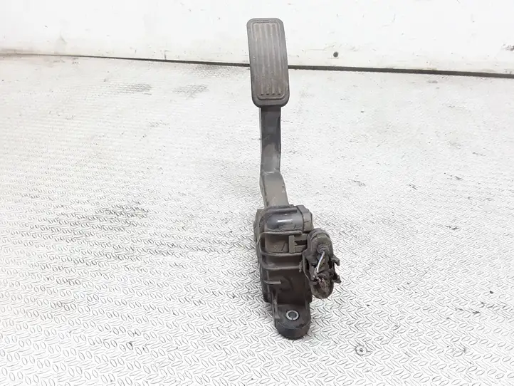 Mazda 5 (2005 - 2010) 1988003480 Педаль акселератора — фото 1