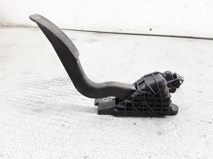 Mazda 5 (2005 - 2010) 1988003480 Педаль акселератора — фото 3