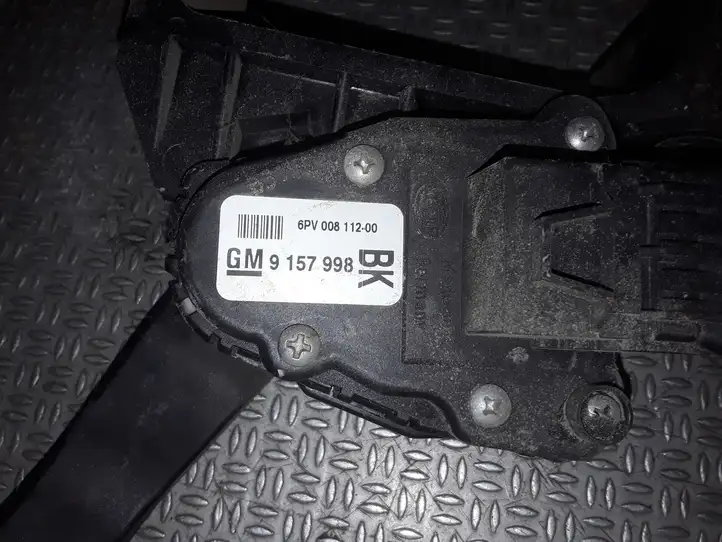 Opel Astra H (2004 - 2009) 9157998 Педаль акселератора — фото 2