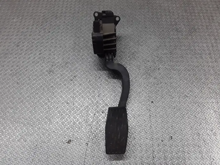 Opel Corsa D (2006 - 2010) 55702020 Педаль акселератора — фото 3