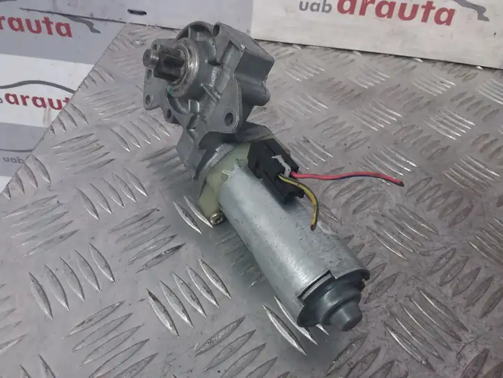 Audi A6 S6 C5 4B (2001 - 2004) 0130002526 Электродвигатель сиденья — фото 4