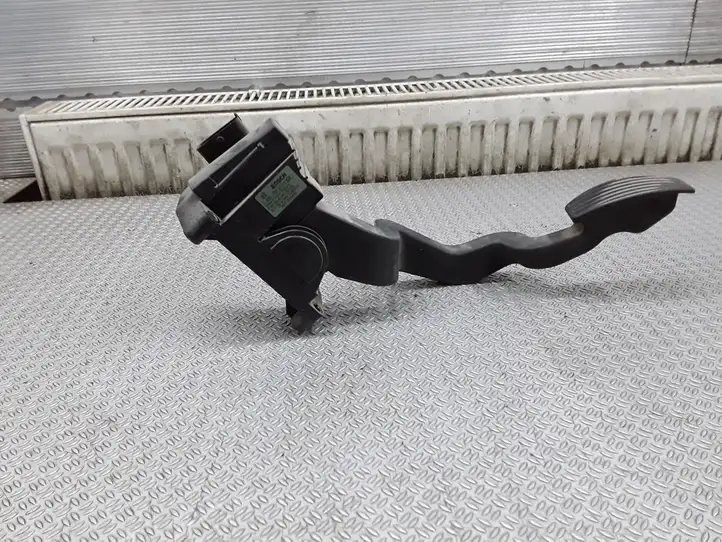 Fiat Stilo (2001 - 2010) 46779078 Педаль акселератора — фото 3